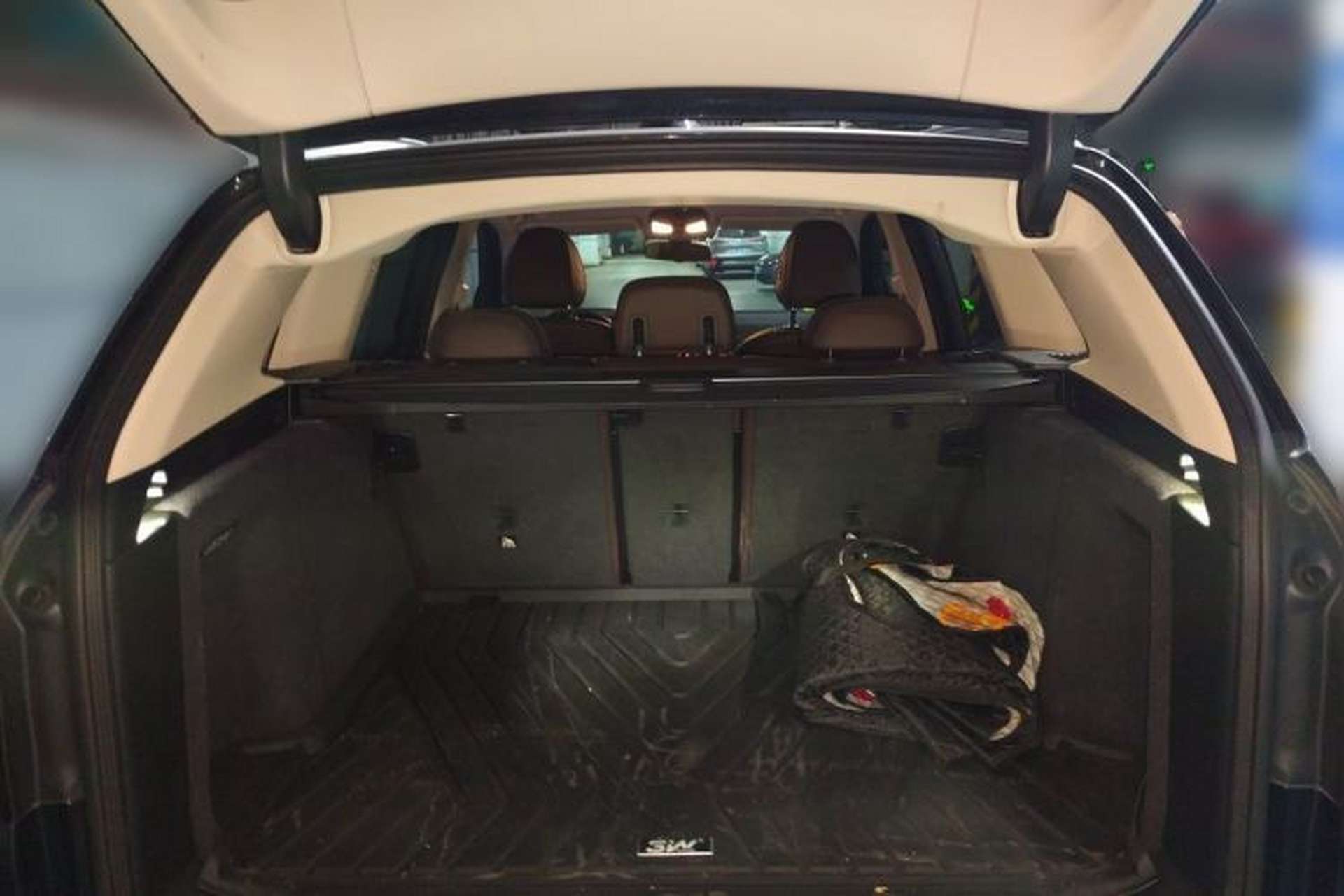 Used BMW X3 2023 xDrive25i M Sport Package Trunk