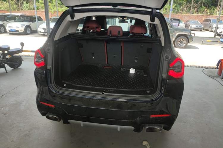 Used BMW X3 2023 xDrive25i M Sport Package Trunk