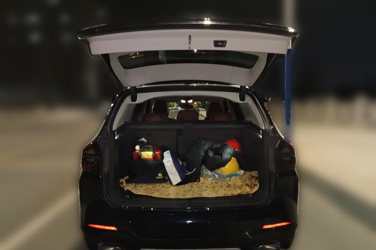 Used BMW X3 2023 xDrive25i M Sport Package Trunk
