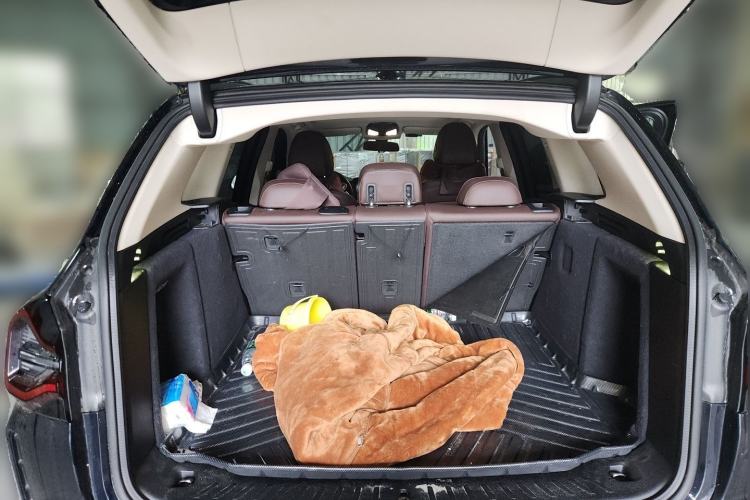 Used BMW X3 2023 xDrive30i Leading Model M Night Edition Package Trunk