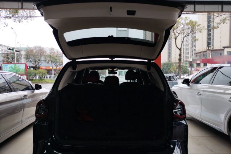 Used BMW X3 2023 xDrive25i M Sport Package Trunk