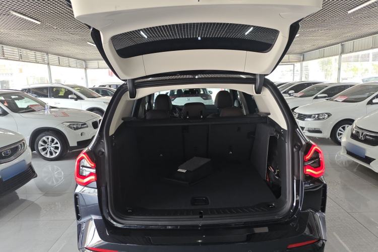 Used BMW X3 2023 Restyled xDrive30i Leading Edition M Night Sky Package Trunk
