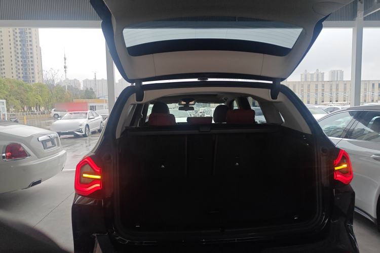Used BMW X3 2023 xDrive25i M Sport Package Trunk