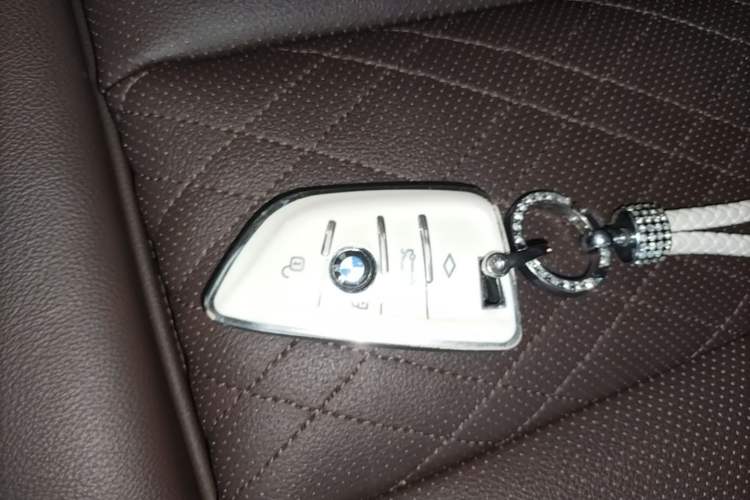 Used BMW X3 2023 xDrive25i M Sport Package Vehicle Key