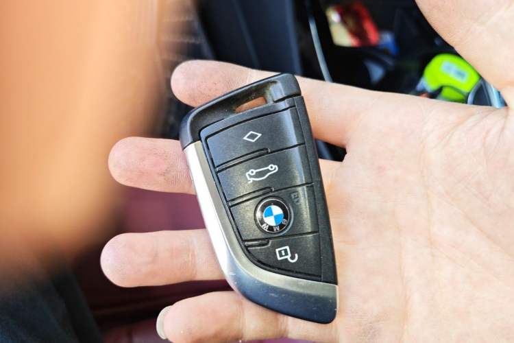 Used BMW X3 2023 xDrive25i M Sport Package Vehicle Key