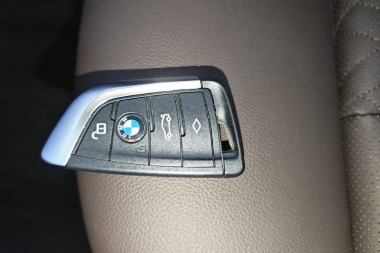 Used BMW X3 2023 xDrive30i Leading Model M Night Edition Package Vehicle Key