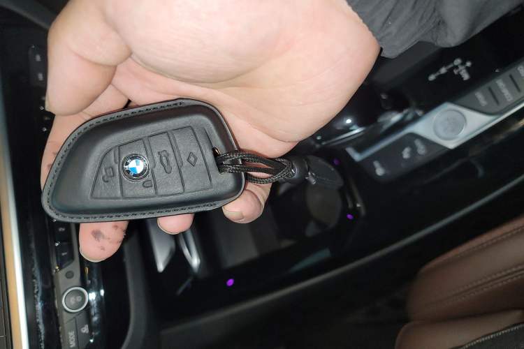 Used BMW X3 2023 xDrive25i M Sport Package Vehicle Key