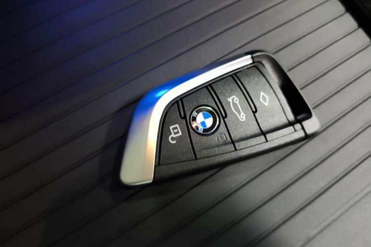 Used BMW X3 2023 xDrive25i M Sport Package Vehicle Key