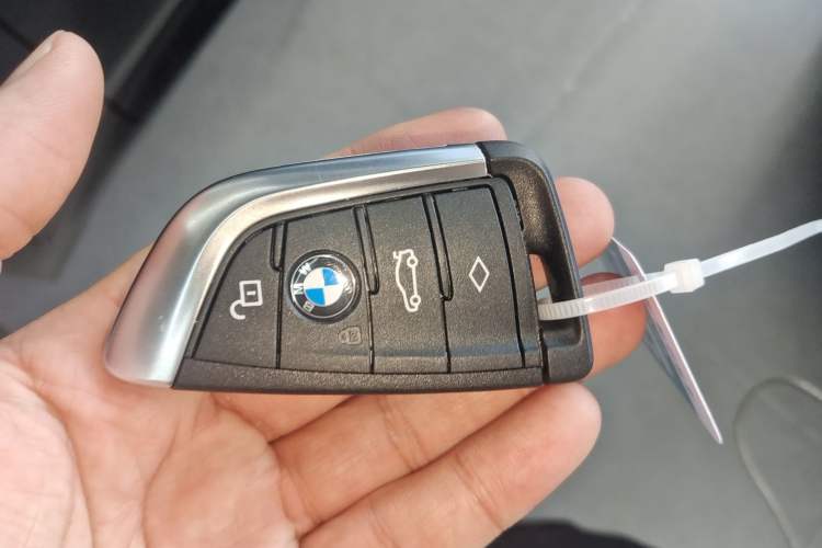 Used BMW X3 2023 xDrive25i M Sport Package Vehicle Key