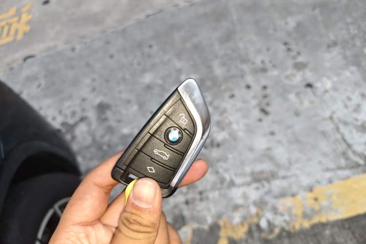 Used BMW X3 2023 xDrive25i M Sport Package Vehicle Key