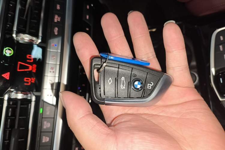 Used BMW X3 2023 xDrive30i Leading Model M Night Edition Package Vehicle Key