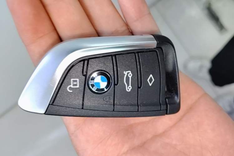 Used BMW X3 2023 xDrive25i M Sport Package Vehicle Key