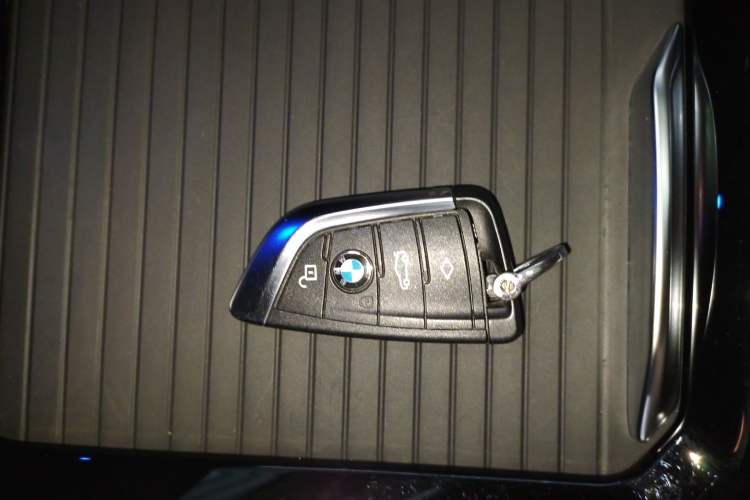Used BMW X3 2023 xDrive25i M Sport Package Vehicle Key