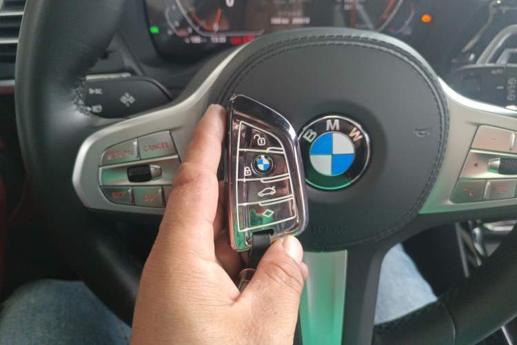 Used BMW X3 2023 xDrive25i M Sport Package Vehicle Key