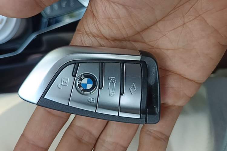 Used BMW X3 2023 Restyled xDrive30i Leading Edition M Night Sky Package Vehicle Key