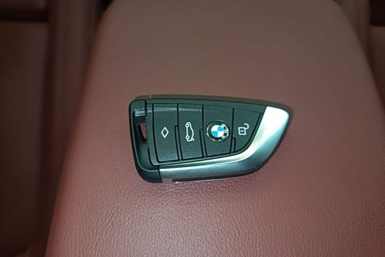 Used BMW X3 2023 Restyled xDrive30i Leading Edition M Night Sky Package Vehicle Key