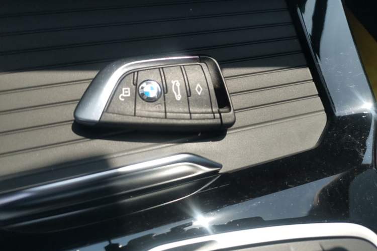 Used BMW X3 2023 xDrive25i M Sport Package Vehicle Key