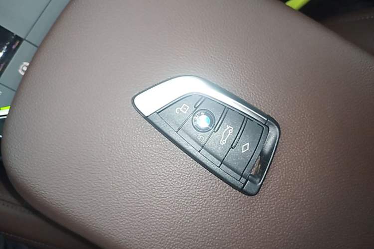 Used BMW X3 2023 xDrive25i M Sport Package Vehicle Key