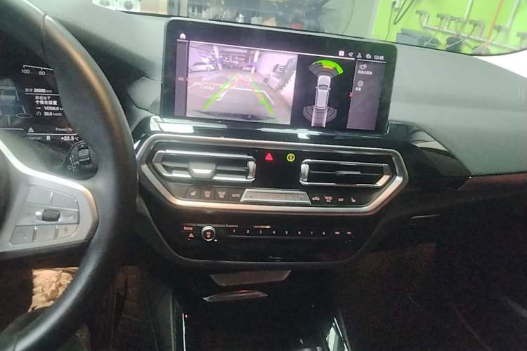 Used BMW X3 2023 xDrive25i M Sport Package Audio And AC Panel