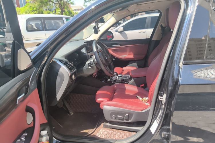 Used BMW X3 2023 xDrive30i Leading Model M Night Edition Package Driver Seat