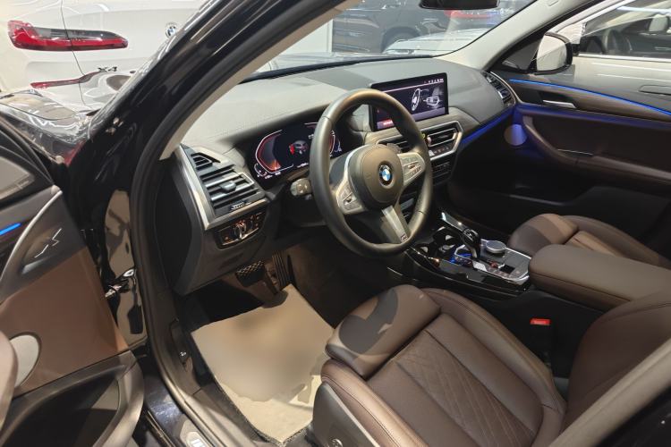 Used BMW X3 2023 Restyled xDrive30i Leading Edition M Night Sky Package Driver Seat