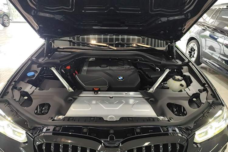 Used BMW X3 2023 Restyled xDrive30i Leading Edition M Night Sky Package Engine Bay