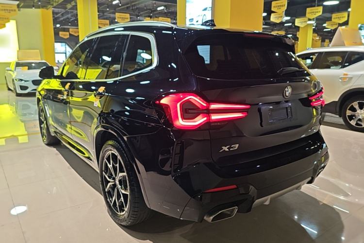 Used BMW X3 2023 xDrive25i M Sport Package Exterior 2