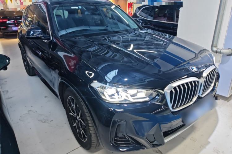 Used BMW X3 2023 xDrive25i M Sport Package Front Right 45 Deg