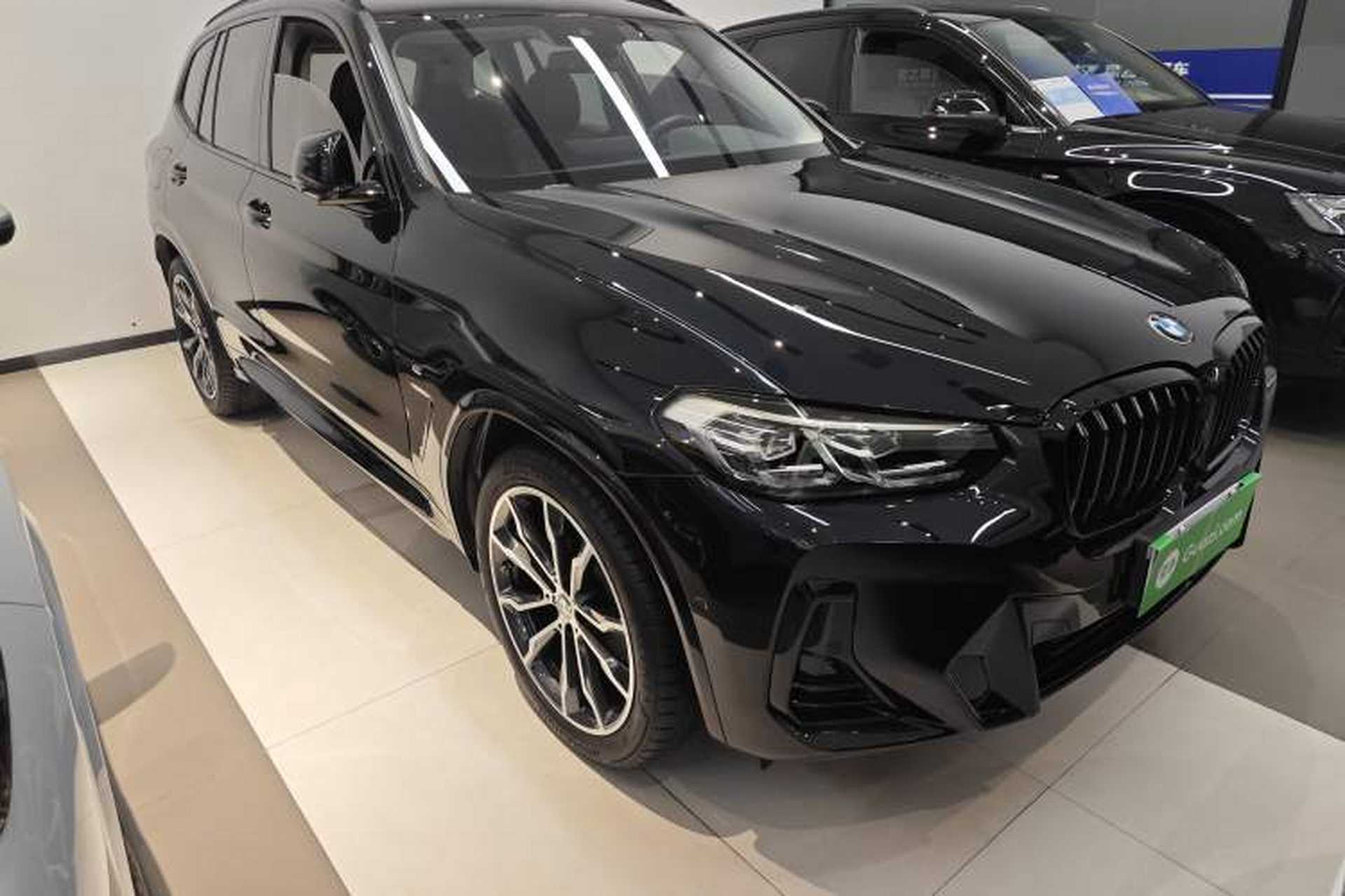 Used BMW X3 2023 Restyled xDrive30i Leading Edition M Night Sky Package Front Right 45 Deg