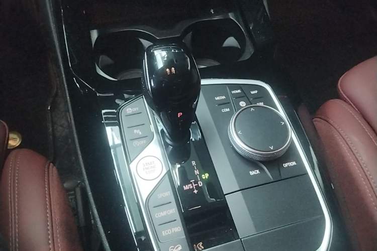Used BMW X3 2023 xDrive25i M Sport Package Gear Lever
