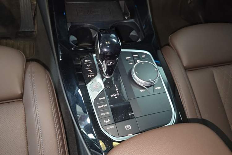 Used BMW X3 2023 xDrive30i Leading Model M Night Edition Package Gear Lever