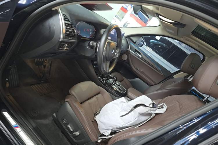 Used BMW X3 2023 xDrive30i Leading Model M Night Edition Package Left Front Seat