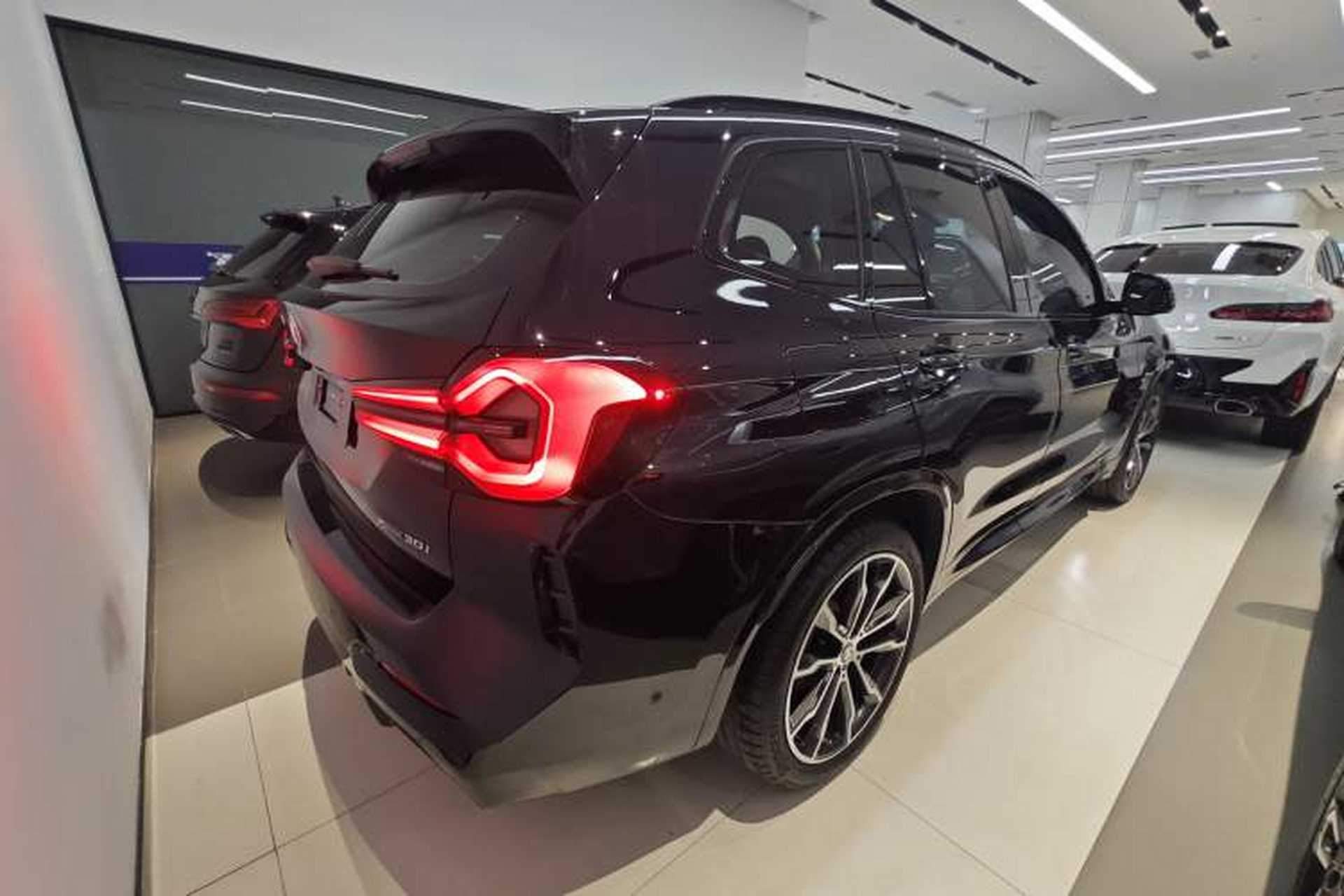 Used BMW X3 2023 Restyled xDrive30i Leading Edition M Night Sky Package Rear Right 45 Deg