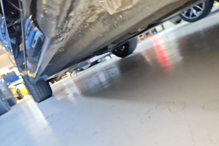 Used BMW X3 2023 xDrive25i M Sport Package Right Side Sill