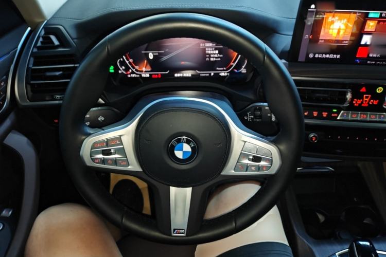 Used BMW X3 2023 xDrive25i M Sport Package Steering Wheel