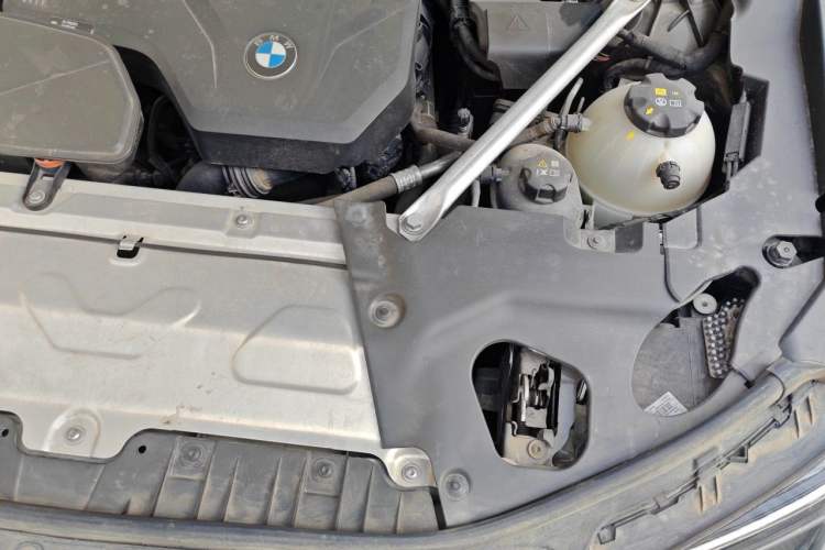 Used BMW X3 2023 xDrive30i Leading Model M Night Edition Package Engine Bay Left