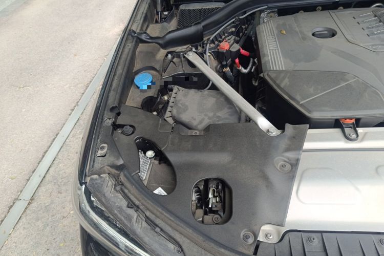 Used BMW X3 2023 xDrive25i M Sport Package Engine Bay Right