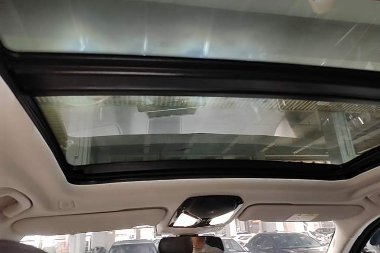 Used BMW X3 2023 Restyled xDrive30i Leading Edition M Night Sky Package Headliner