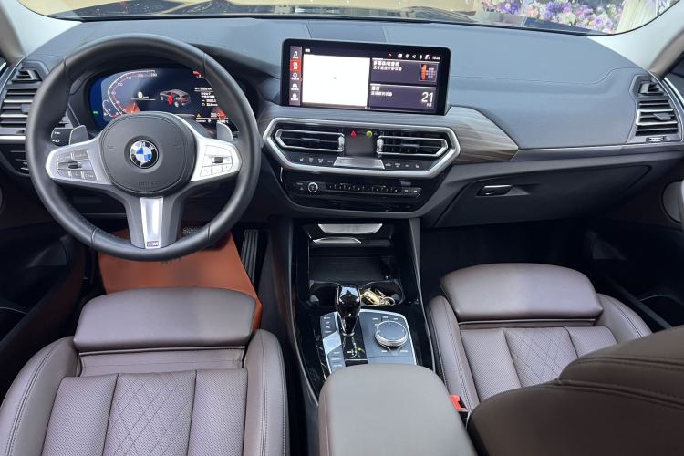 Used BMW X3 2023 Restyled xDrive30i Leading Edition M Night Sky Package Interior 1