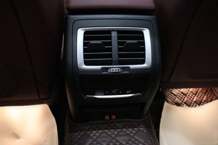 Used BMW X3 2023 Restyled xDrive30i Leading Edition M Night Sky Package Interior 11