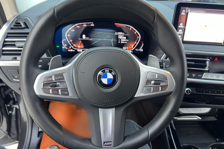 Used BMW X3 2023 Restyled xDrive30i Leading Edition M Night Sky Package Interior 2