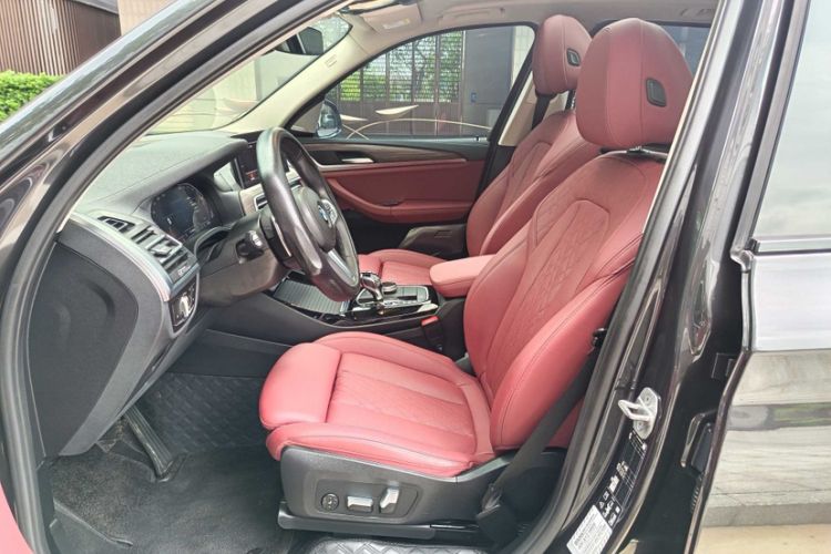 Used BMW X3 2023 xDrive30i Leading Model M Night Edition Package Interior 4
