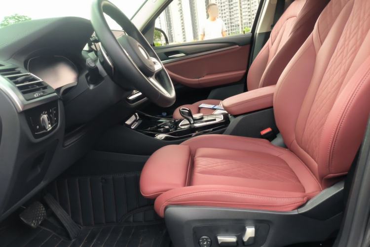 Used BMW X3 2023 xDrive30i Leading Model M Night Edition Package Left Front Seat