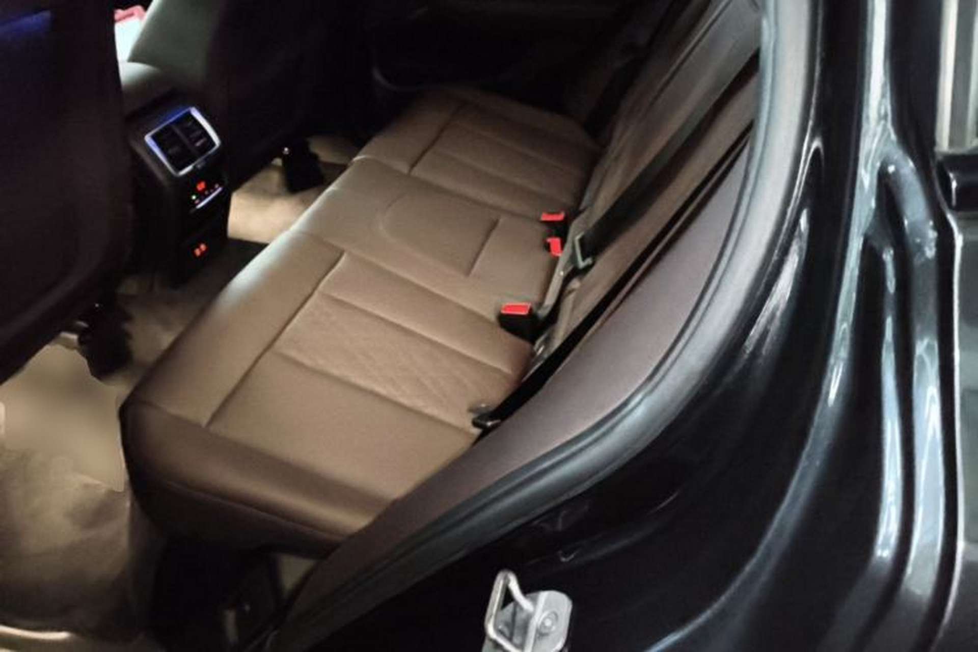 Used BMW X3 2023 xDrive30i Leading Model M Night Edition Package Left Rear Seat