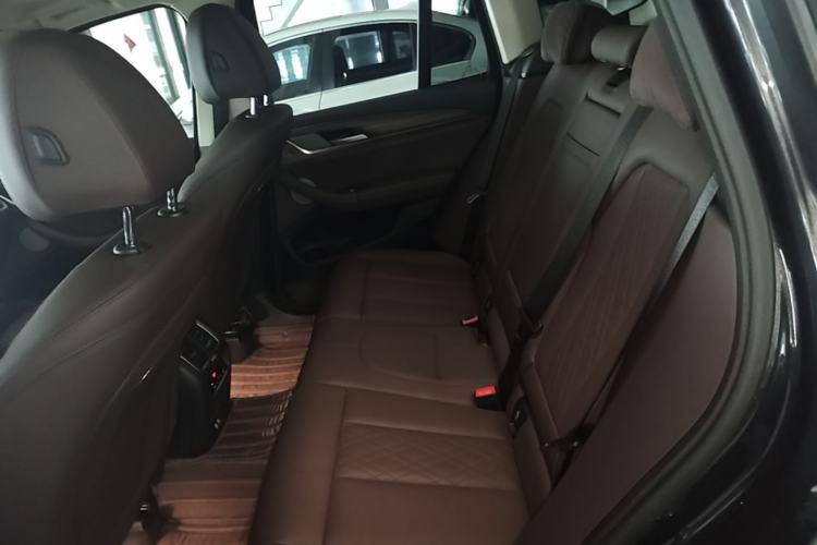 Used BMW X3 2023 Restyled xDrive30i Leading Edition M Night Sky Package Left Rear Seat
