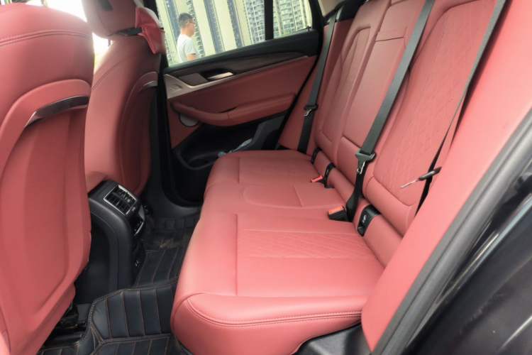 Used BMW X3 2023 xDrive30i Leading Model M Night Edition Package Left Rear Seat
