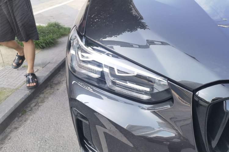 Used BMW X3 2023 xDrive30i Leading Model M Night Edition Package Right Front Headlight
