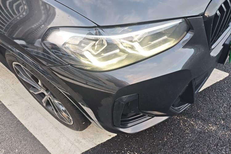 Used BMW X3 2023 xDrive30i Leading Model M Night Edition Package Right Front Headlight