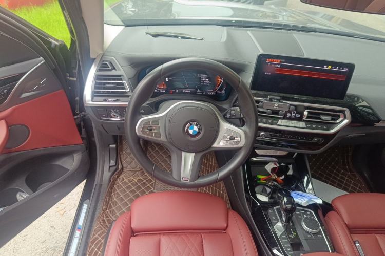 Used BMW X3 2023 xDrive25i M Sport Package Steering Wheel