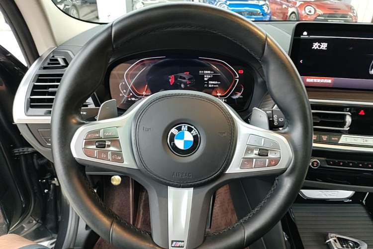 Used BMW X3 2023 xDrive30i Leading Model M Night Edition Package Steering Wheel
